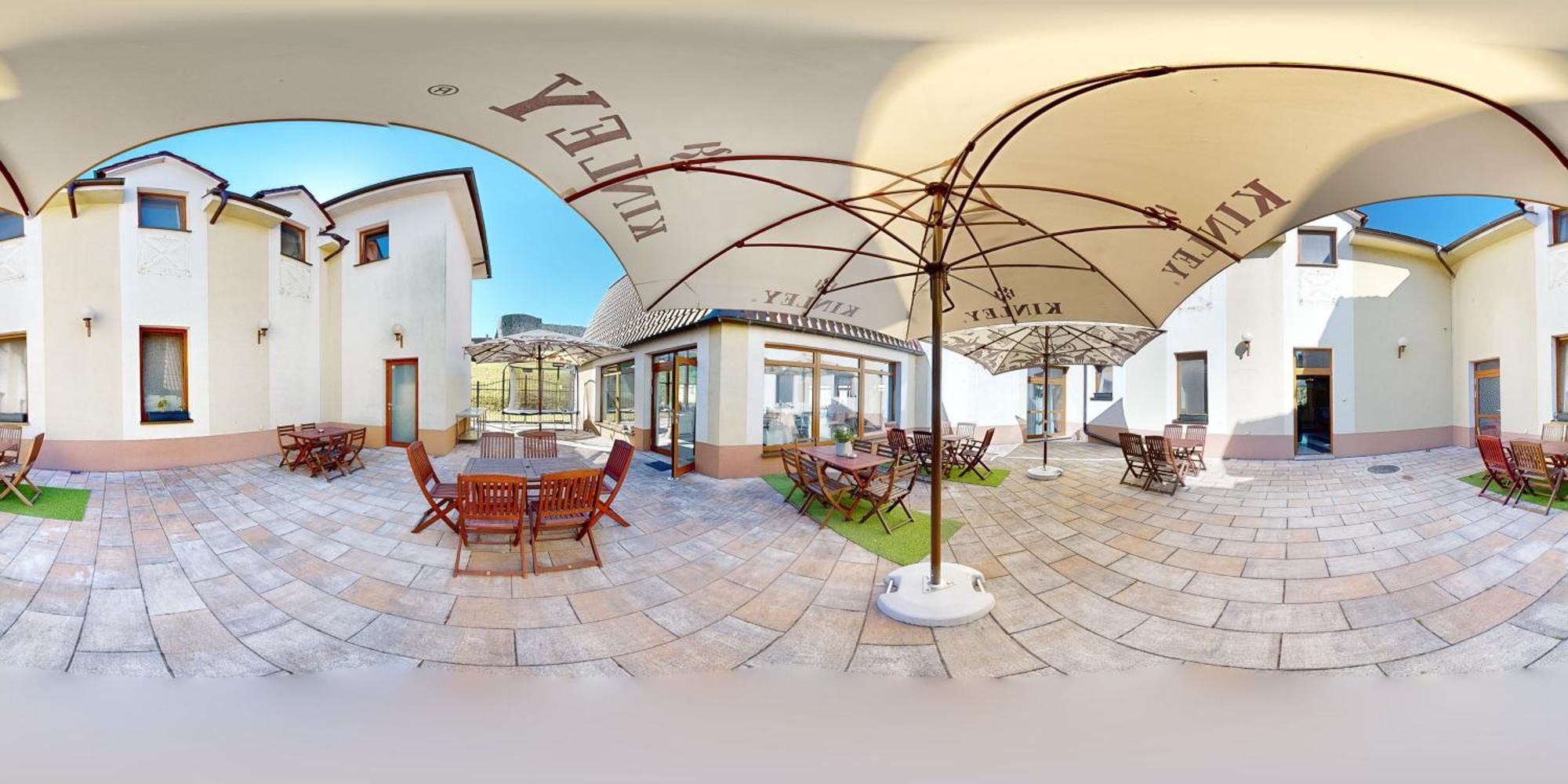 Hotel Hradna Brana Bratislava Luaran gambar